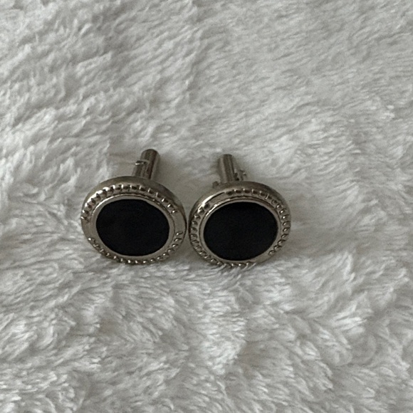 Sophisticated Black and Silver Cufflinks - Picture 1 of 3